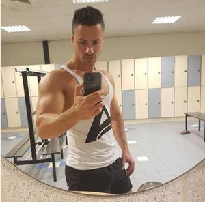 New Fashion Men Spandex Bodybuilding Gyms Sporting Tank Top Fitness Stringer Singlet Sleeveless Tops Casual Workout Clothes Tops